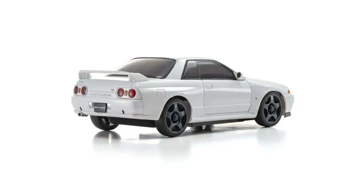 Kyosho Mini-Z Awd Nissan Skyline Gt-R Nismo R32 White (Ma020-Kt531p) – RC Car – view 3