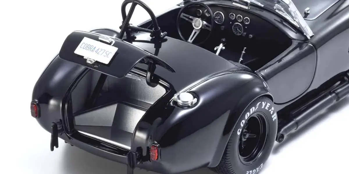 Kyosho 1:18 Shelby Cobra 427 S/C Spider 1962 Black – view 8