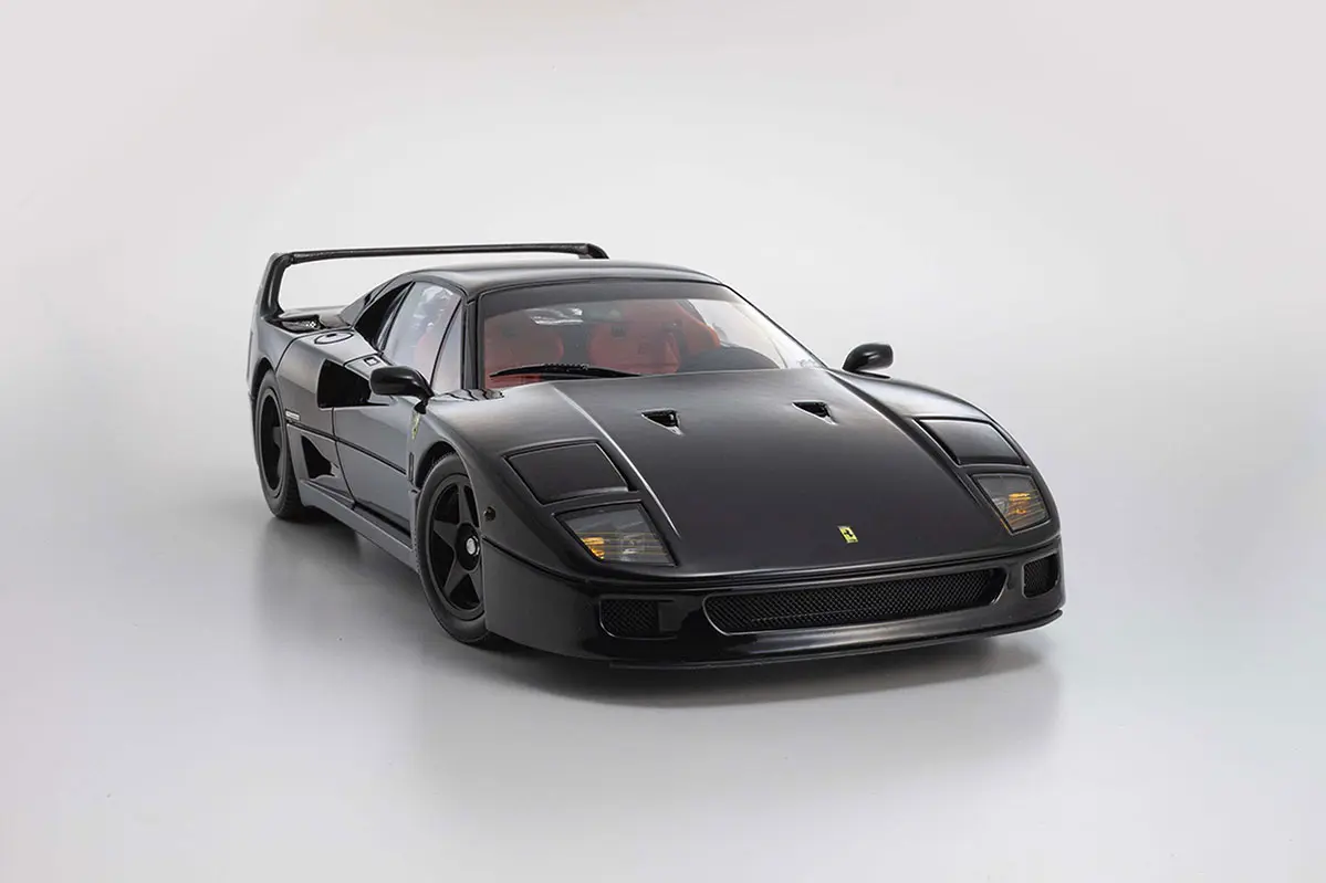 Kyosho 1:18 Ferrari F40 Black 1987 Die-Cast Collection – view 14