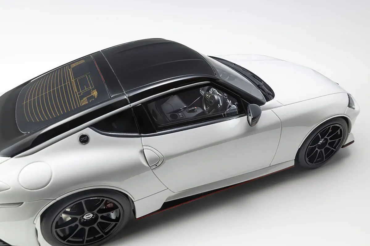 Kyosho 1:18 Resin Samurai Collection Nissan Fairlady Z 2024 White – view 10