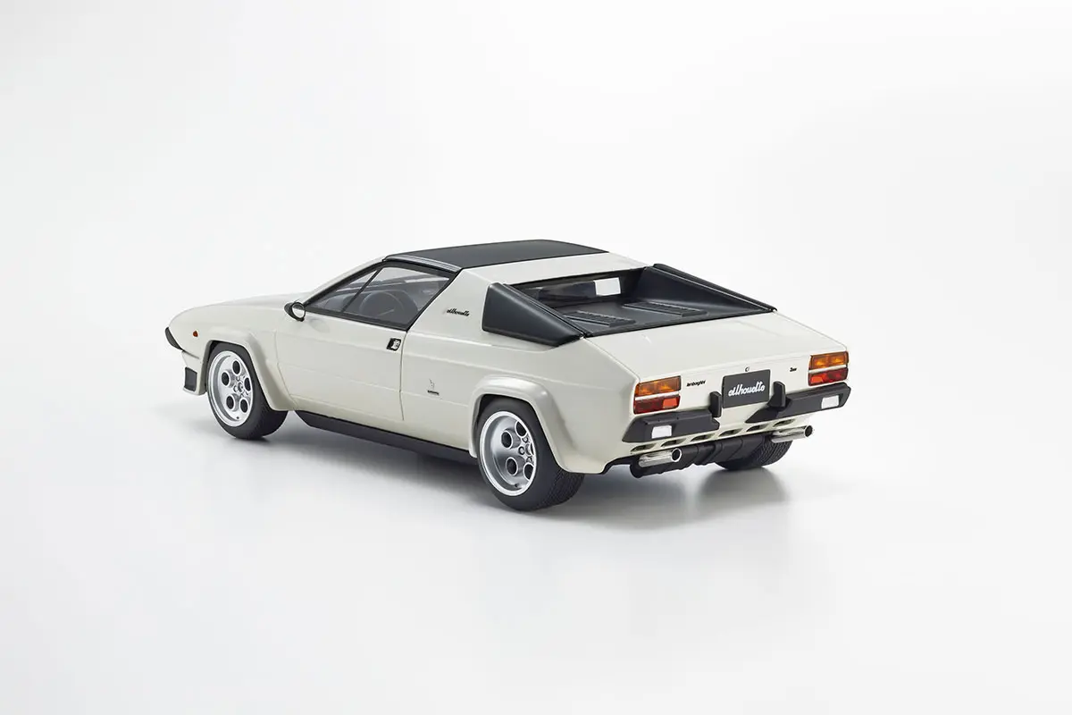Kyosho 1:18 Resin Samurai Collection Lamborghini Silhouette White – view 9