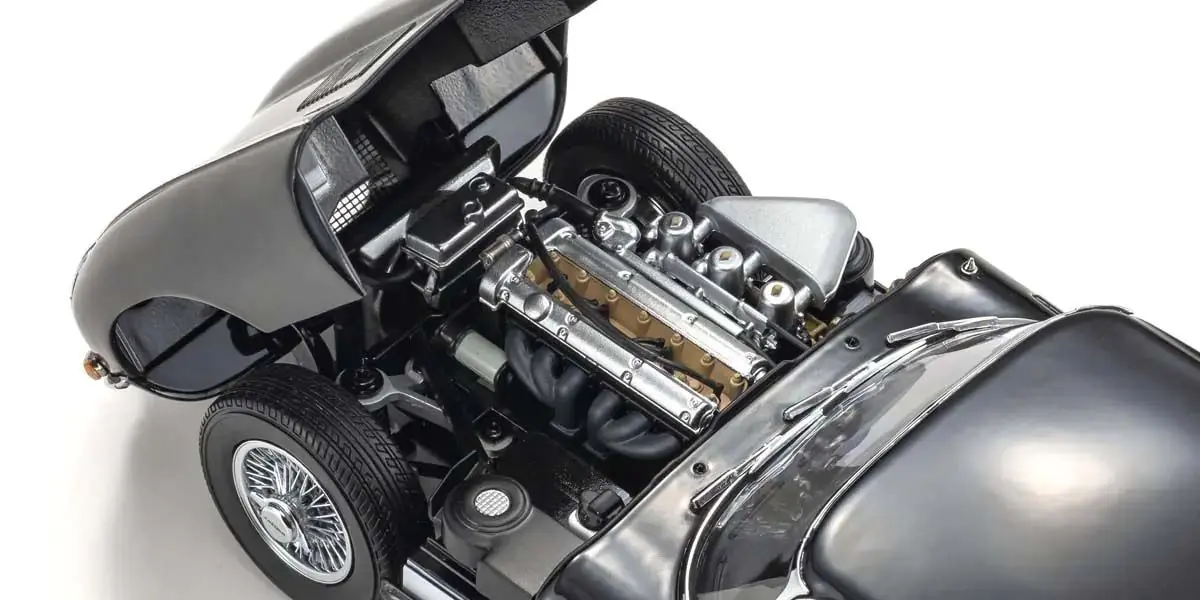 Kyosho 1:18 Jaguar E-Type 3.8l Coupe Mk1 1961 Black – view 12