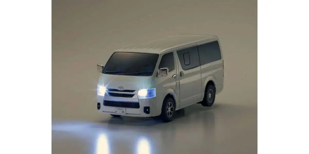 Kyosho First Mini-Z 1:28 Toyota Hi-Ace Super GL WH – RC Car – view 6