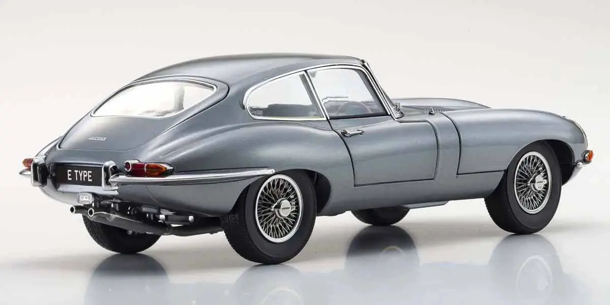 Kyosho 1:18 Jaguar E-Type 3.8L Coupe MK1 1961 Gun Metal – view 2