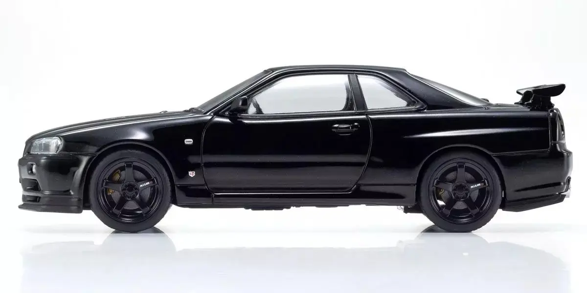 Kyosho 1:43 Nissan Skyline R34 GT-R v-Spec II Black Pearl – view 3