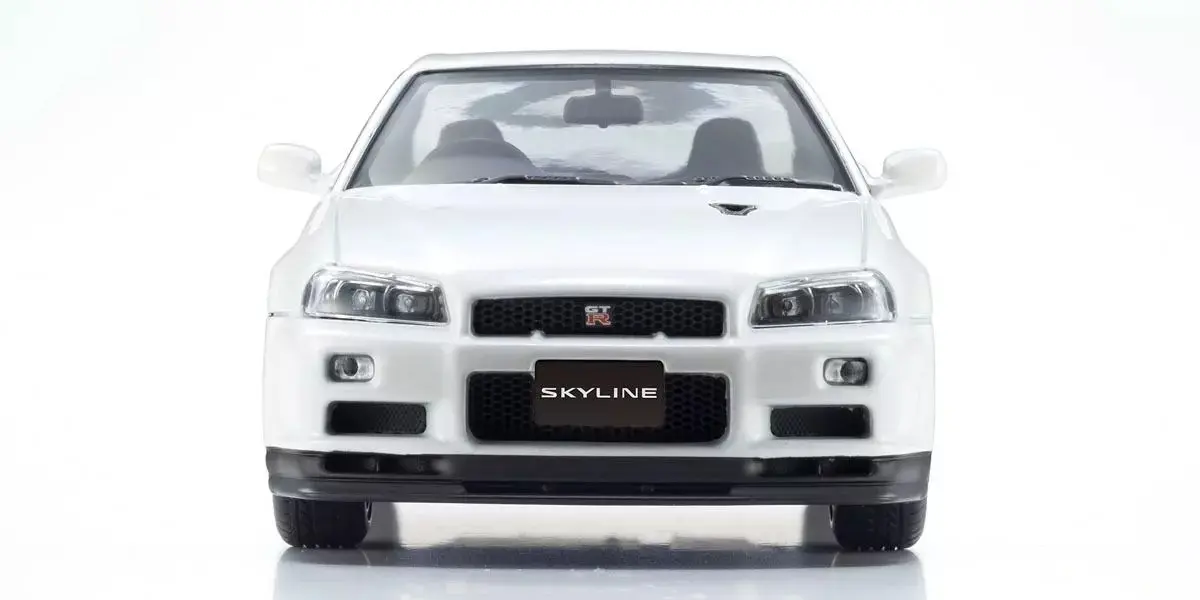 Kyosho 1:43 Nissan Skyline R34 GT-R v-Spec II White Pearl – view 4
