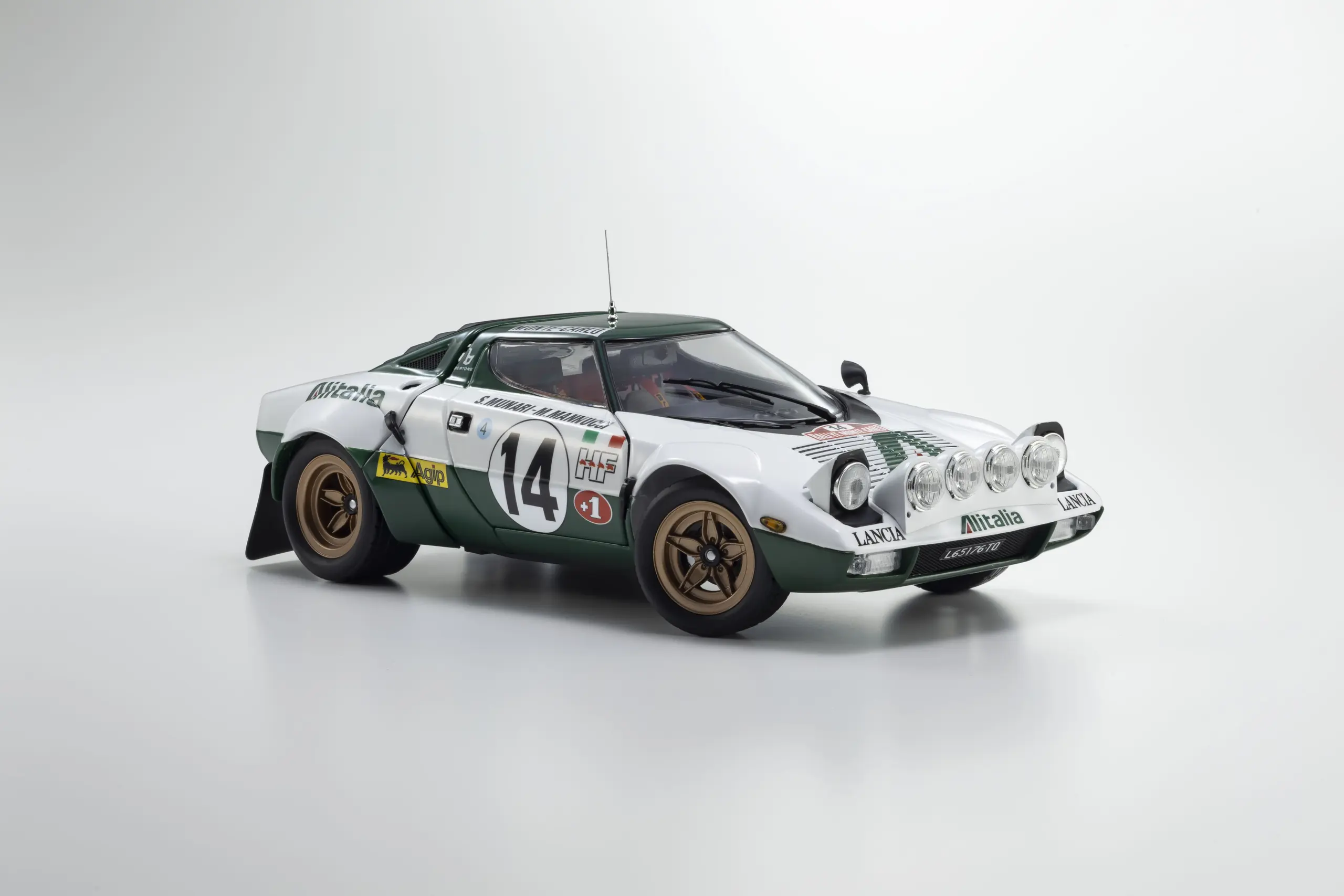 Kyosho 1:18 Lancia Stratos HF S.Munari Winner Monte Carlo 1975 Nr.14 – view 10