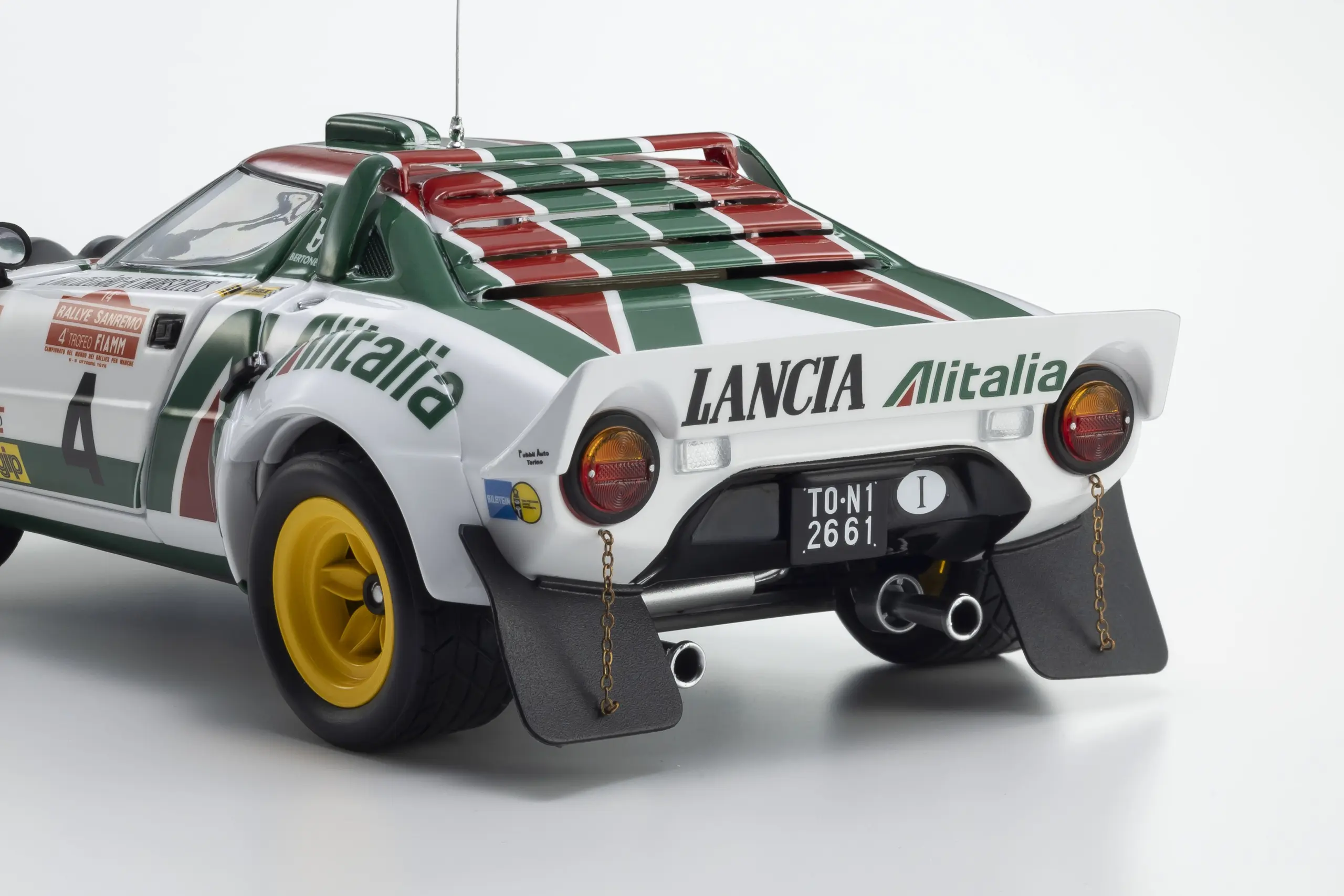 Kyosho 1:18 Lancia Stratos HF B.Waldegard Winner San Remo 1976 Nr.4 – view 10