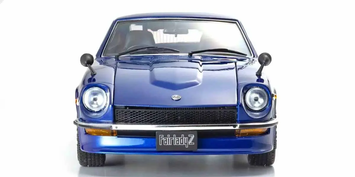 Kyosho 1:18 Nissan Fairlady Z-L (S30) 1970 Blue Metallic – view 4