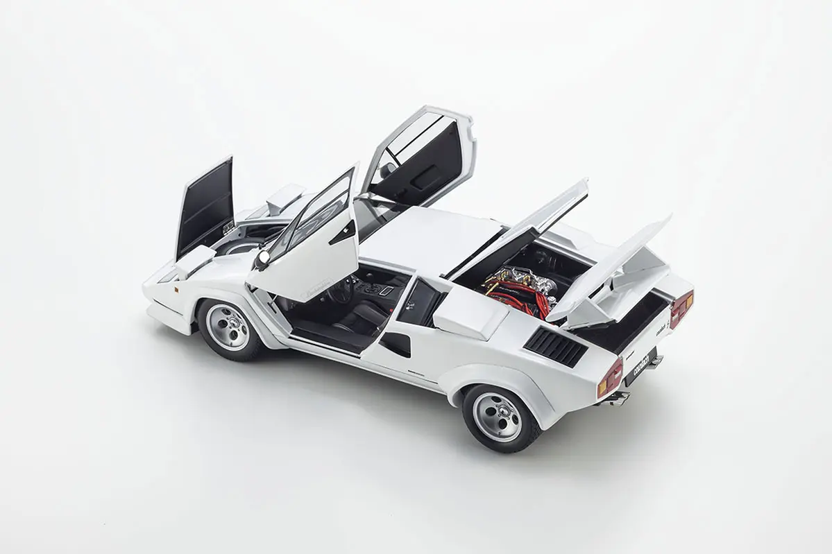 Kyosho 1:18 Lamborghini Countach Lp400 S White – view 12