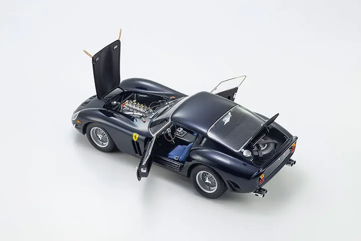 Kyosho 1:18 Ferrari 250 GTO 1963 Dark Blue (Blu Scuro) – view 7