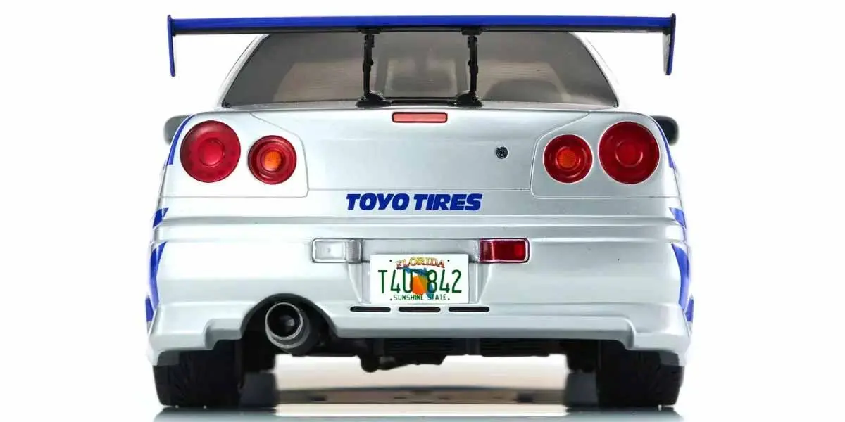 Kyosho 1:12 Resin Nissan GT-R 2001 Fast & Furious Silver/Blue Stripes – view 3