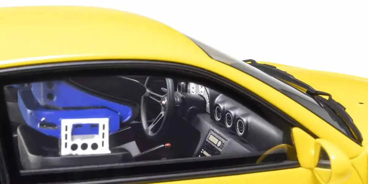 Kyosho 1:18 Samurai Collection Nissan Silvia S15 Khyzyl Saleem Yellow – view 5