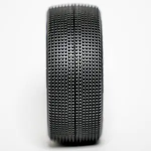 1:8 Buggy VULCANO CLAY Rubber Bulk (4)