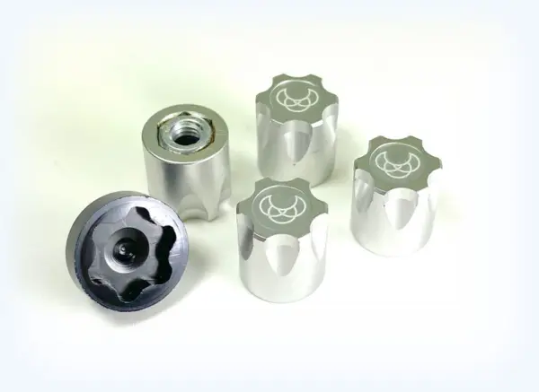 RC Crawler wheels 1:10 Alu. Hub Nut M4 silver (4) – RC Wheels & Tyres