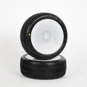 1:8 Buggy CHESTE SOFT "V2" pre-mounted white (2)