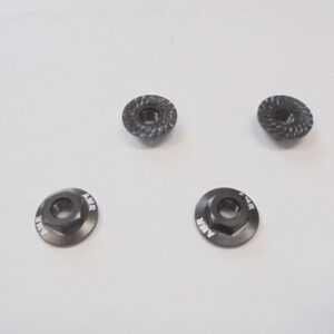 Ecrous De Roues M4 Larges-Canneles 1:10 (4) Gun Metal