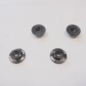 M4 Large-Canneles 1:10 (4) Gun Metal wheels