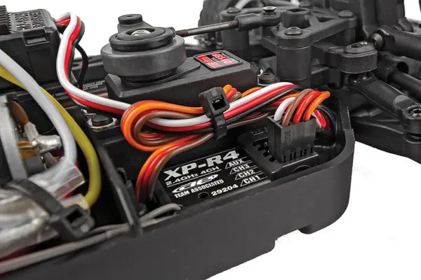 Team Associated Reflex 14r Hoonicorn RTR Street Car