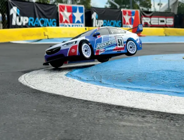 Team Associated St550 Super Touring Apex 2 RTR 4wd