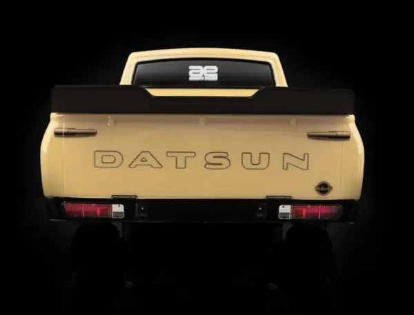 Team Associated Datsun 620 Apex 2 RTR 4wd