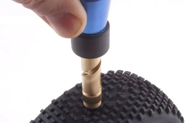 Fastrax Tyre Hole Punch Tool – view 3