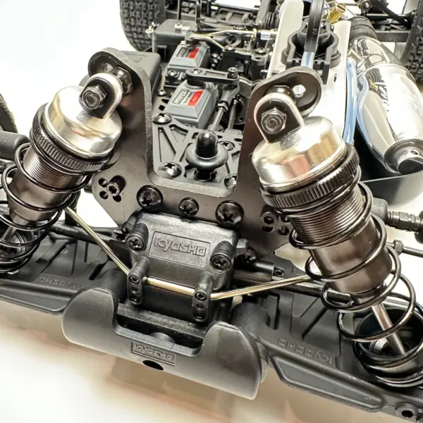 Kyosho Inferno MP10 1: 8 RC Nitro Readyst T1 Red (Ke25SP2)