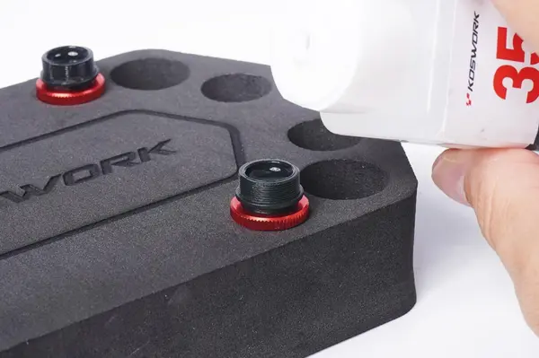 Foam Car Maintenance Stand H30 206x110mm (On-Road 1:8-1:10) Koswork