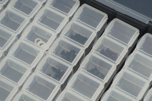 Koswork Parts Box 7x7 (245x175x38mm)