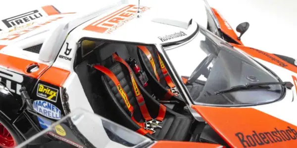 Kyosho 1:18 Lancia Stratos Hf Pirelli w.rohrl Hunsruck 1978 nr.1