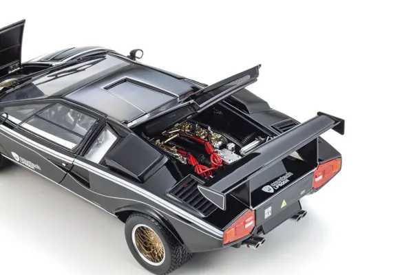 Kyosho 1:18 Lamborghini Countach Lp500r Black-White