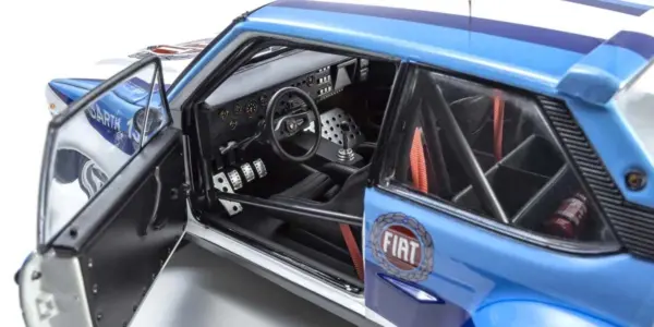 Kyosho 1:18 Fiat 131 Abarth a.bettega Winner Piancavallo 1981 nr.2