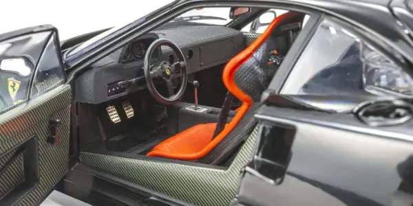 Kyosho 1:18 Ferrari F40 Black 1987 Die-Cast Collection