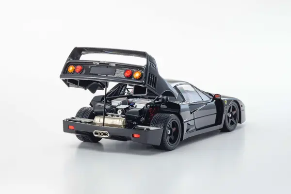 Kyosho 1:18 Ferrari F40 Black 1987 Die-Cast Collection