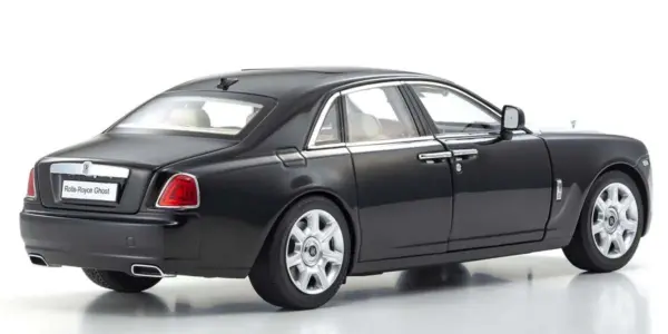 Kyosho 1:18 Rolls-Royce Ghost 2011 Black Silver