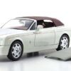 Kyosho 1:18 Rolls-Royce Phantom Drophead Coupé 2007 English White - Image 4