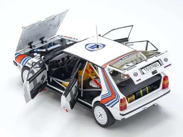 Kyosho 1:18 Lancia Delta Hf 4wd 1000 Lakes 1987 Team Lancia nr.4