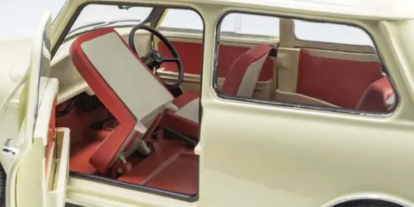 Kyosho 1:18 Morris Mini Minor Old English White