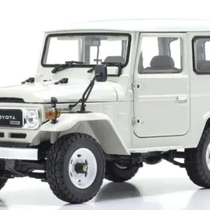 Kyosho 1:18 Toyota Land Cruiser 40 Van (BJ42V) 1980 White