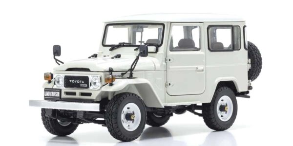 Kyosho 1:18 Toyota Land Cruiser 40 Van (Bj42v) 1980 Blanc