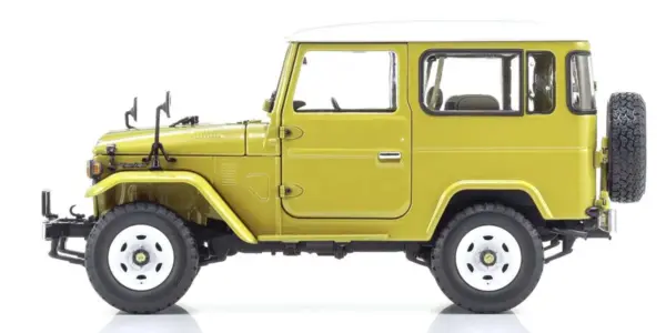 Kyosho 1:18 Toyota Land Cruiser 40 Van (BJ42V) 1980 yellow