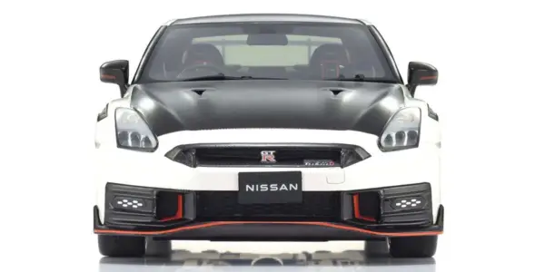 Kyosho 1:18 Resin Samurai Collection Nissan Gt-R Nismo 2024 Sp White