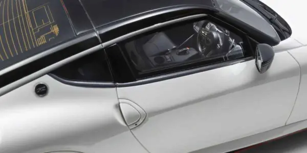 Kyosho 1:18 Resin Samurai Collection Nissan Fairlady Z 2024 White