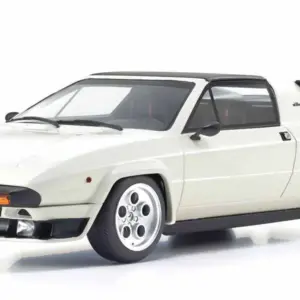 KYOSHO 1:18 Resin Samurai Lamborghini Silhouette Blanche Collection