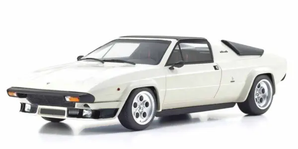 Kyosho 1:18 Resin Samurai Collection Lamborghini Silhouette White