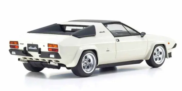 Kyosho 1:18 Resin Samurai Collection Lamborghini Silhouette White