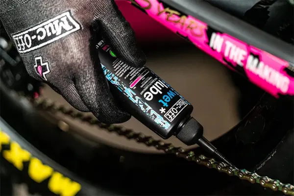 Muc-Off Mo94 Lubricant, Nano Bike Cleaner, Bio Wet Lube Kit