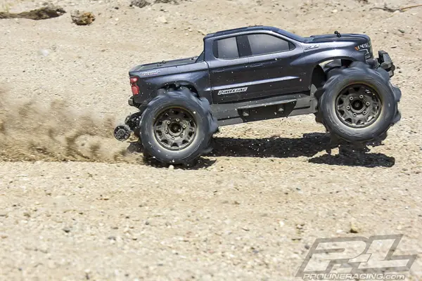 Proline Dumont 2.8" Sand Tyres Raid BLK 6x30 R/Hex 12mm Wheel