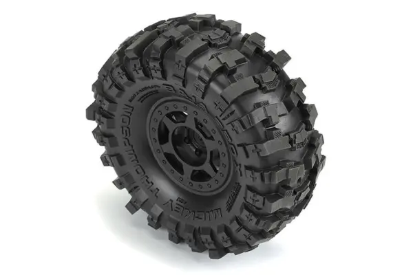 Proline Mickey Thompson Baja Pro X 1.9" G8 on BLK Holcomb Wheels