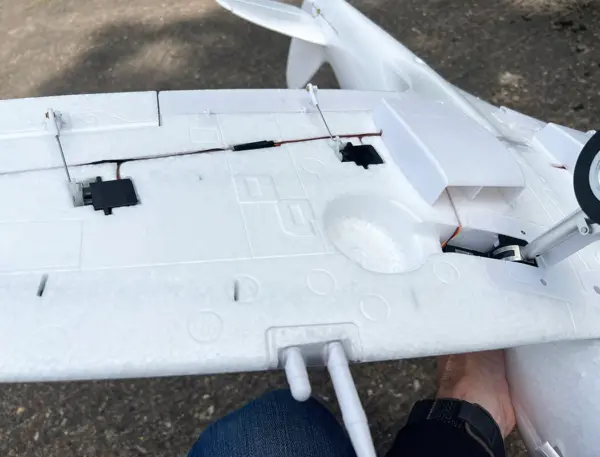 Xfly Supermarine Spitfire Mkix Bare Foam 1200mm Without Tx/Rx/Bat